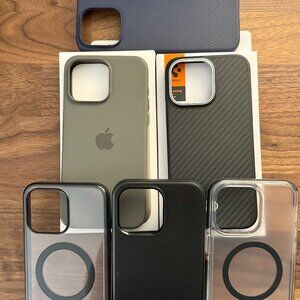 (6) iPhone 15 Pro Max Cases - Bundle